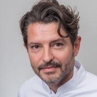 Dr. Sander Zwaveling Dr. Sander Zwaveling